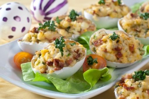 Picture of Polish Stuffed Eggs in Shells: Jajka Faszerowane
